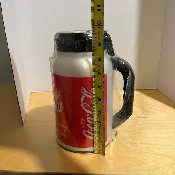 Coca-Cola Classic 44 Oz Travel Mug Tumbler AutoKing Coke Large Collectible New - Picture 8 of 8